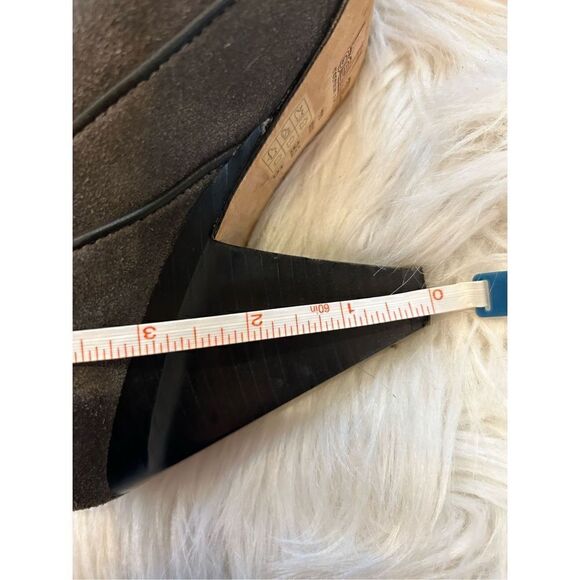 Belle by Sigerson Morrison Vero Cuoio grey suede booties 9.5B - Picture 8 of 8